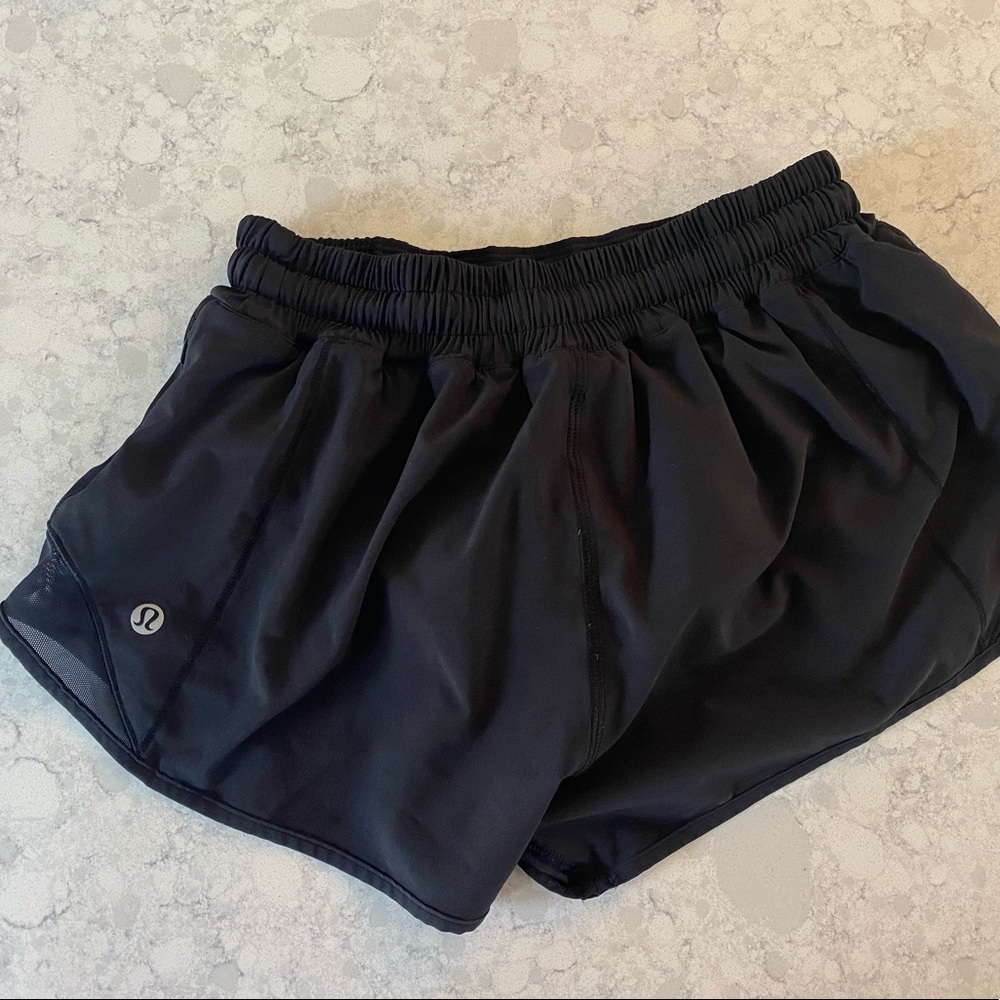 Lululemon Black Shorts 🤍